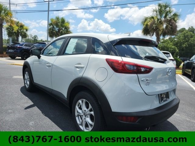 Used 2016 White Mazda Touring image 9
