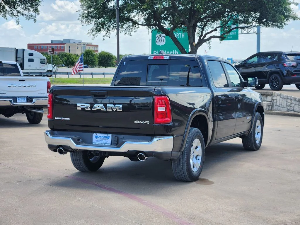 New 2026 Diamond Black Crystal Pearl-Coat Exterior Paint RAM Big Horn/Lone Star image 4