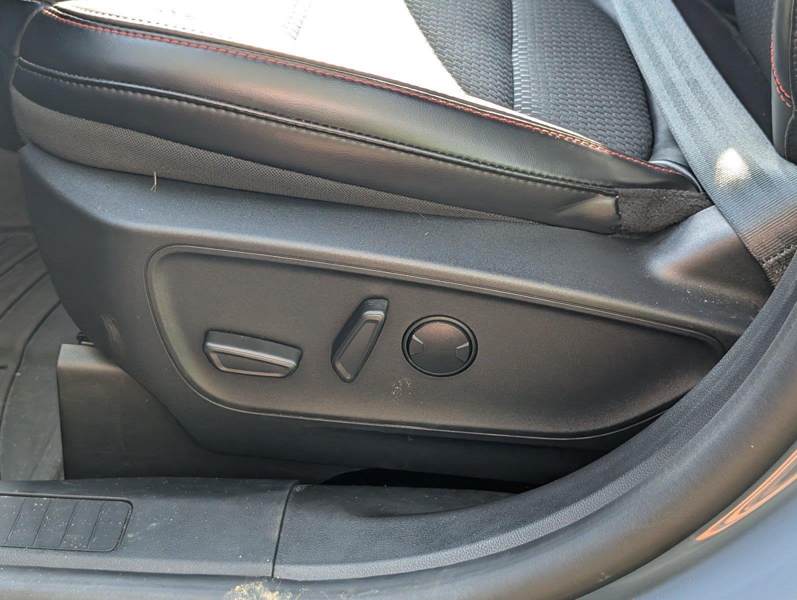 Used 2024 Vapor Blue Ford ST-Line image 18
