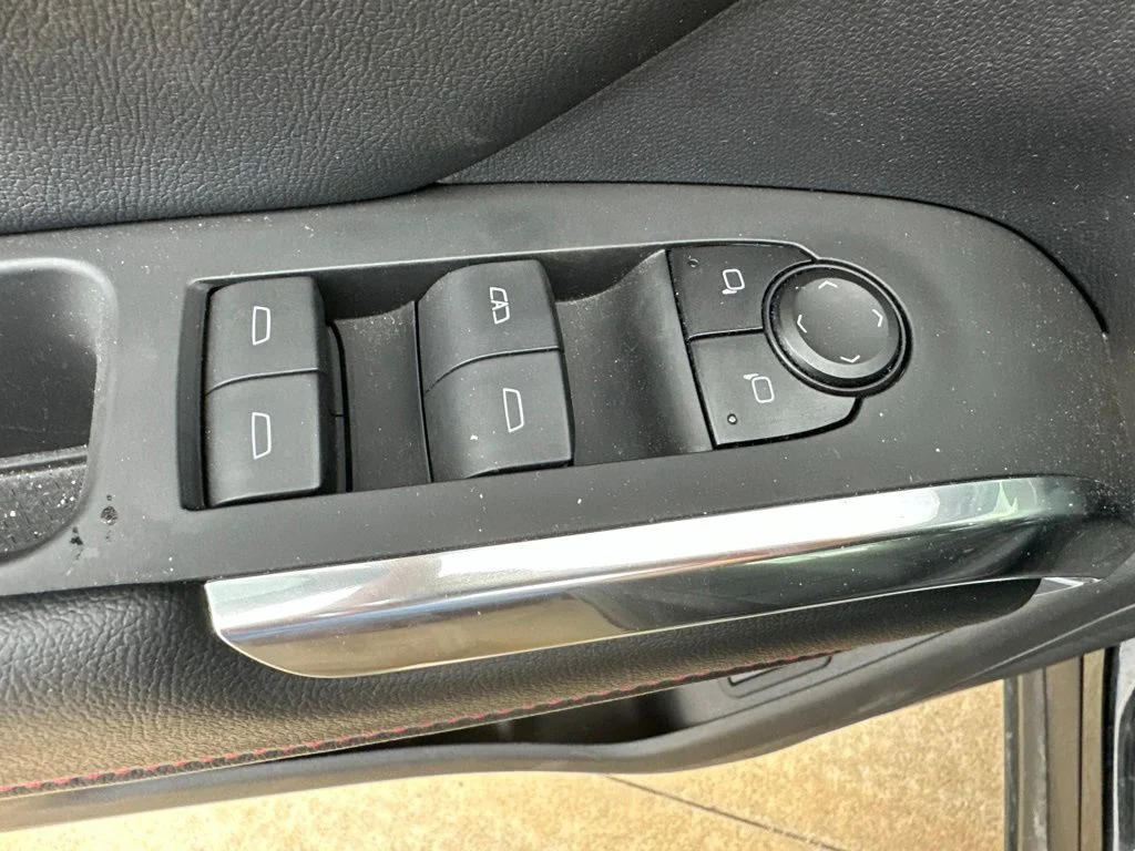 Used 2024 Black Chevrolet Z71 image 9