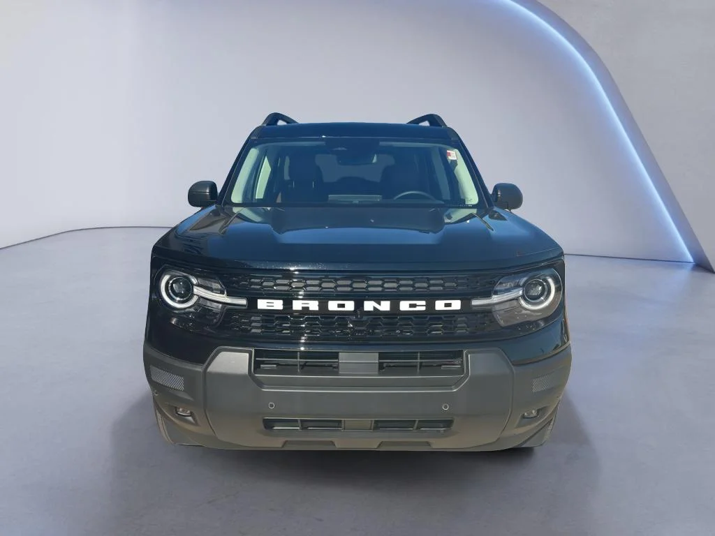 New 2026 Shadow Black Ford Outer Banks® image 8