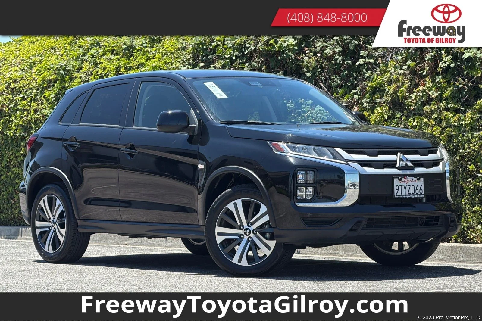 Used 2025 Black Mitsubishi 2.0 ES image 1