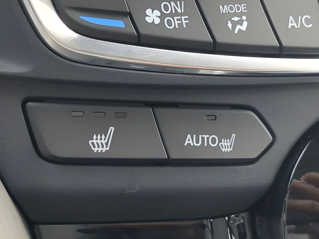 2025 Acura TLX Technology Package - Photo 24