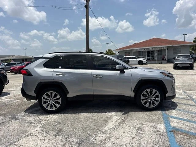 Used 2023 Silver Toyota XLE Premium image 2
