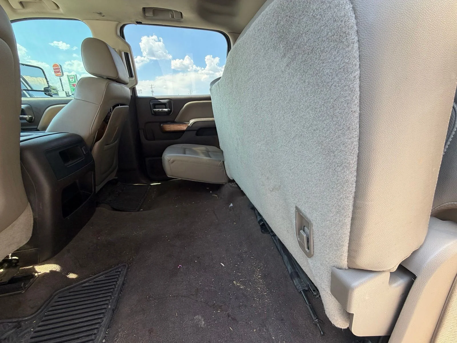 Used 2015 White Chevrolet LTZ image 11