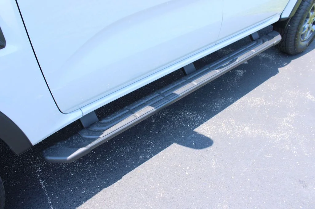 New 2026 Avalanche Ford XLT image 7