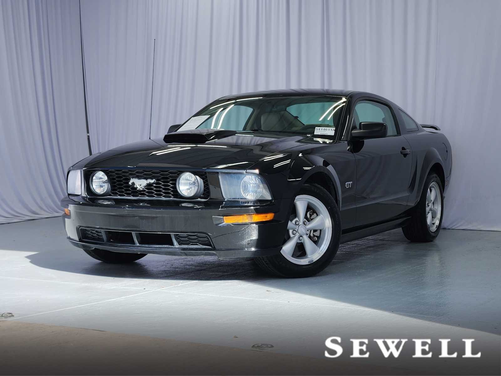 2008 Ford Mustang GT Deluxe