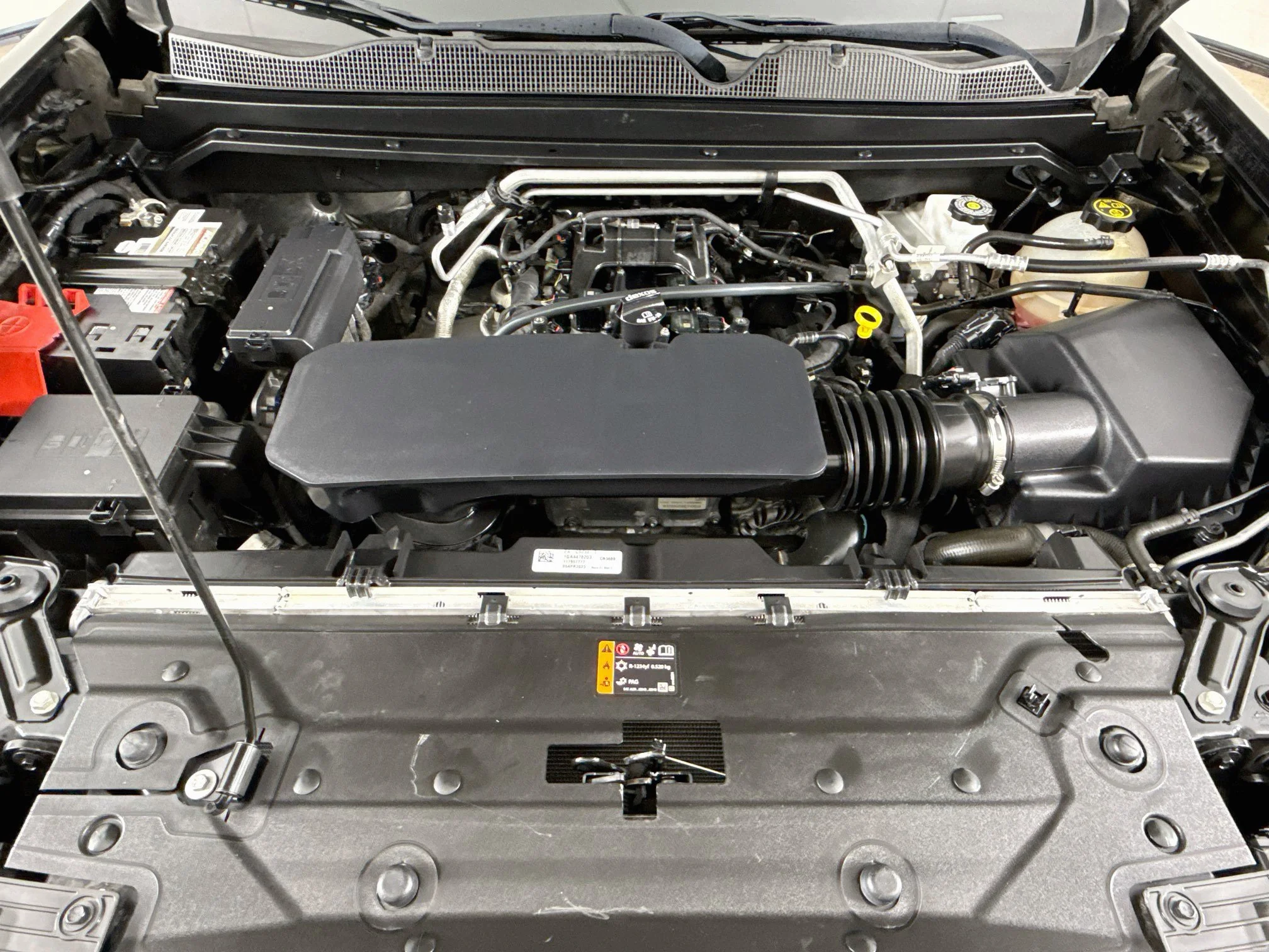 Used 2023 BLACK Chevrolet 2WD LT image 32