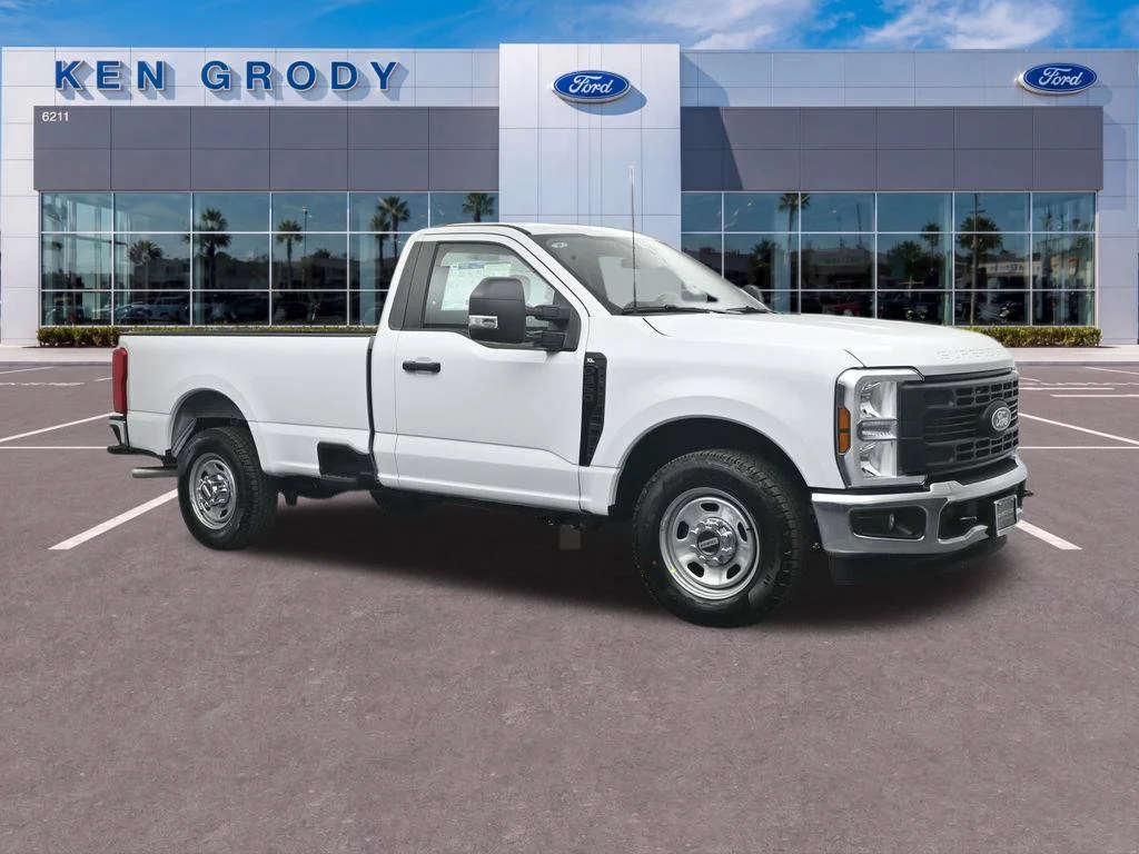 New 2027 Oxford White Ford XL image 1