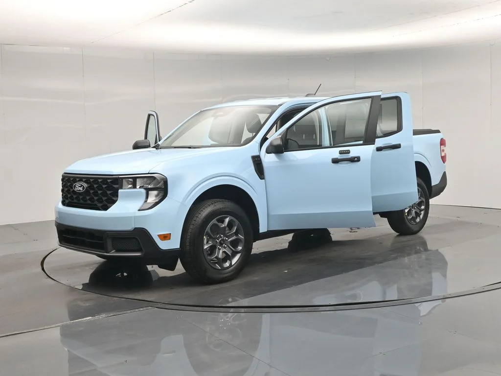 New 2026 Light Blue Ford XLT image 28