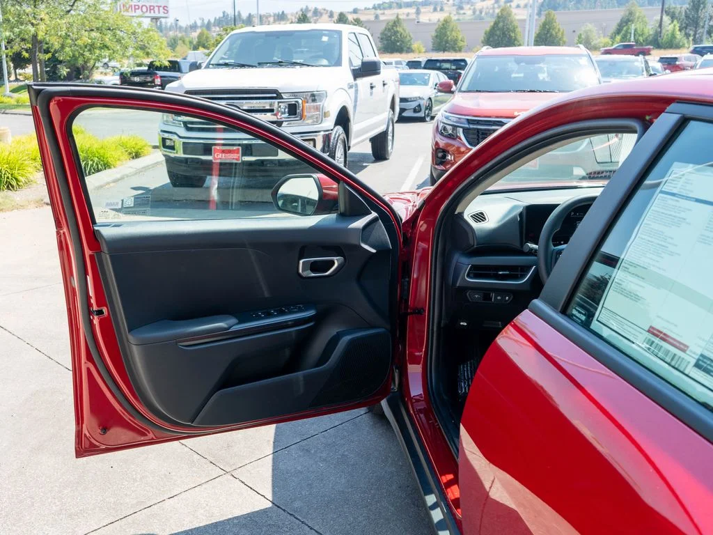 New 2026 Currant Red Kia LXS image 15