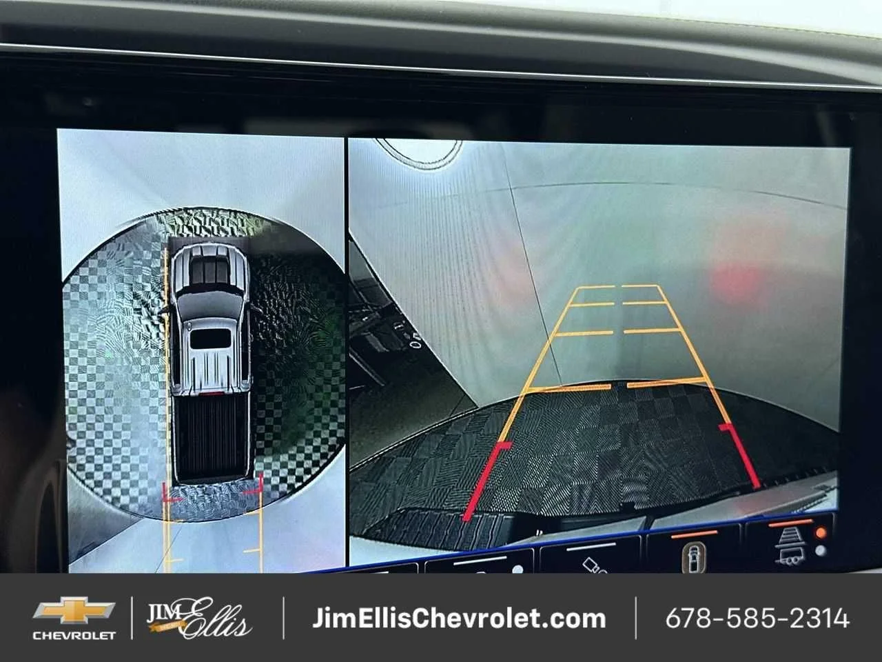 New 2026 Summit White Chevrolet ZR2 image 30