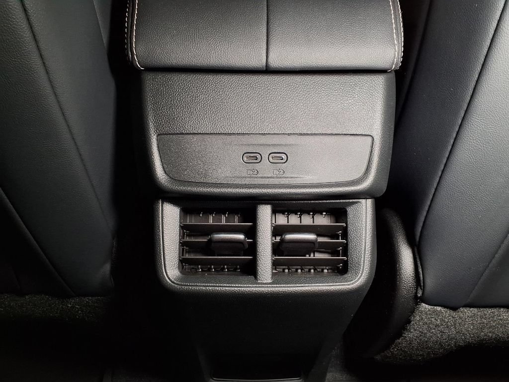 2027 GMC Terrain Elevation - Photo 13