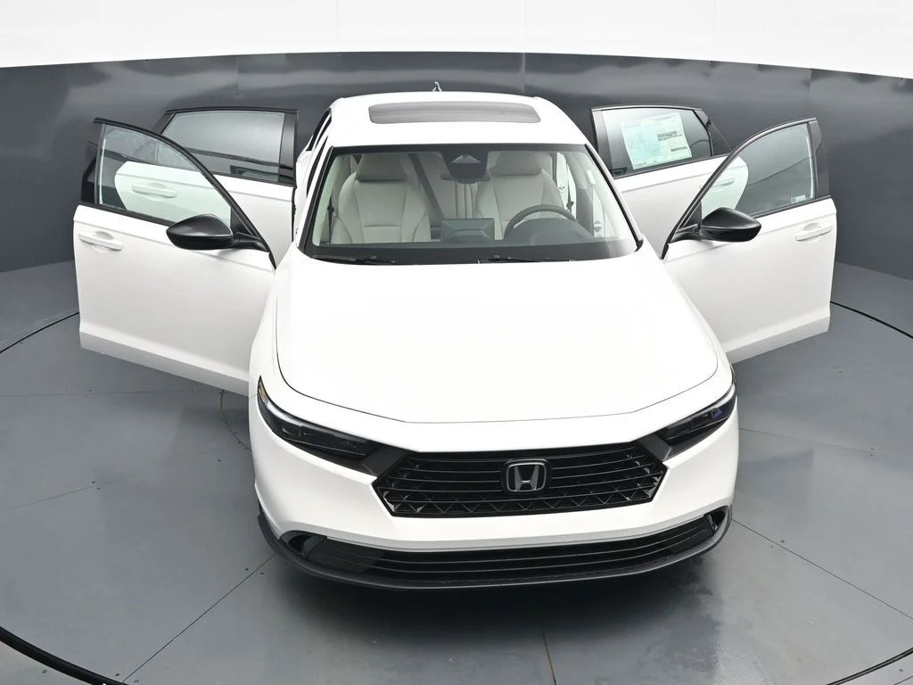 New 2026 Platinum White Pearl Honda SE image 29