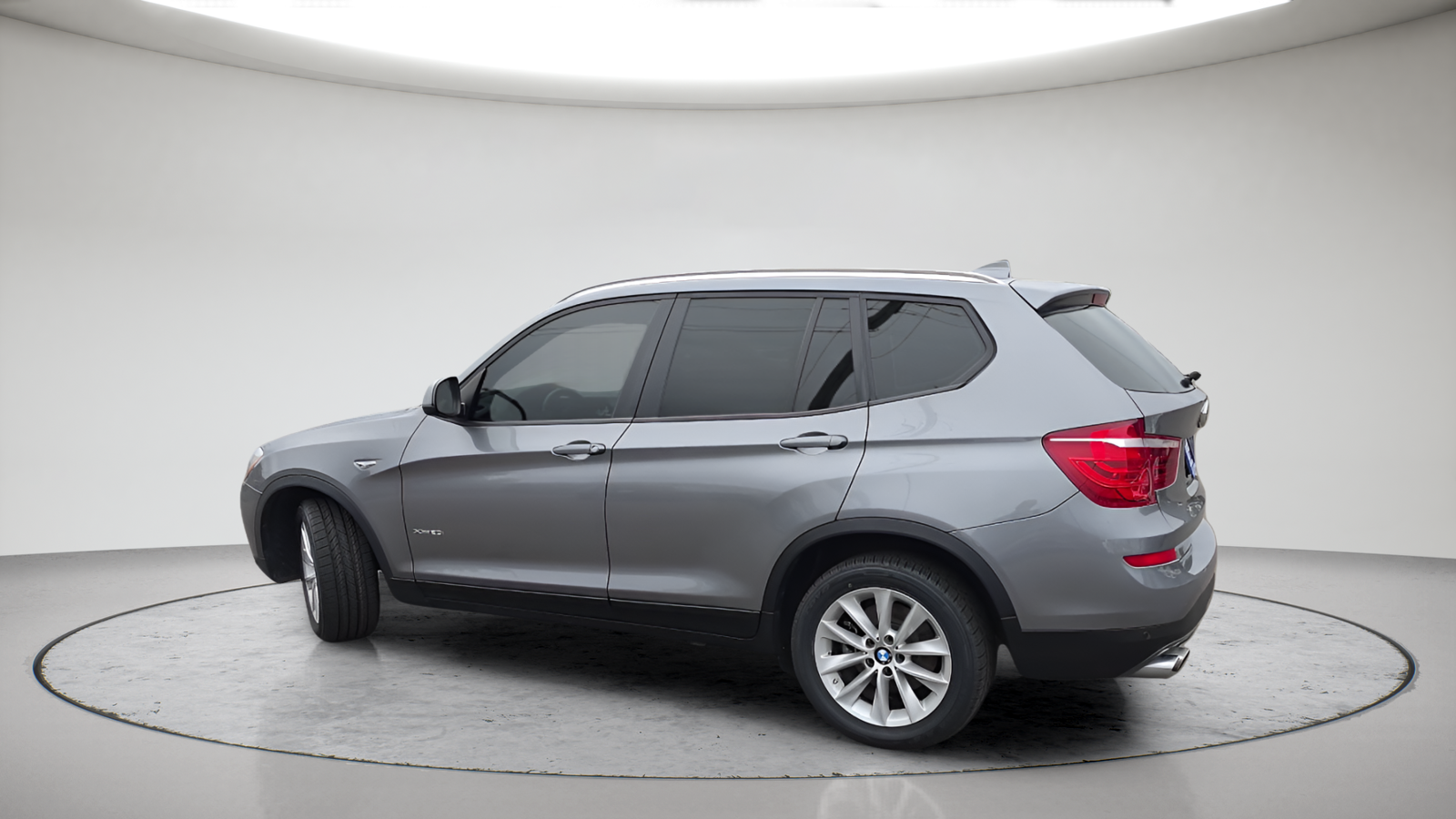 Used 2016 Gray BMW xDrive28i image 10