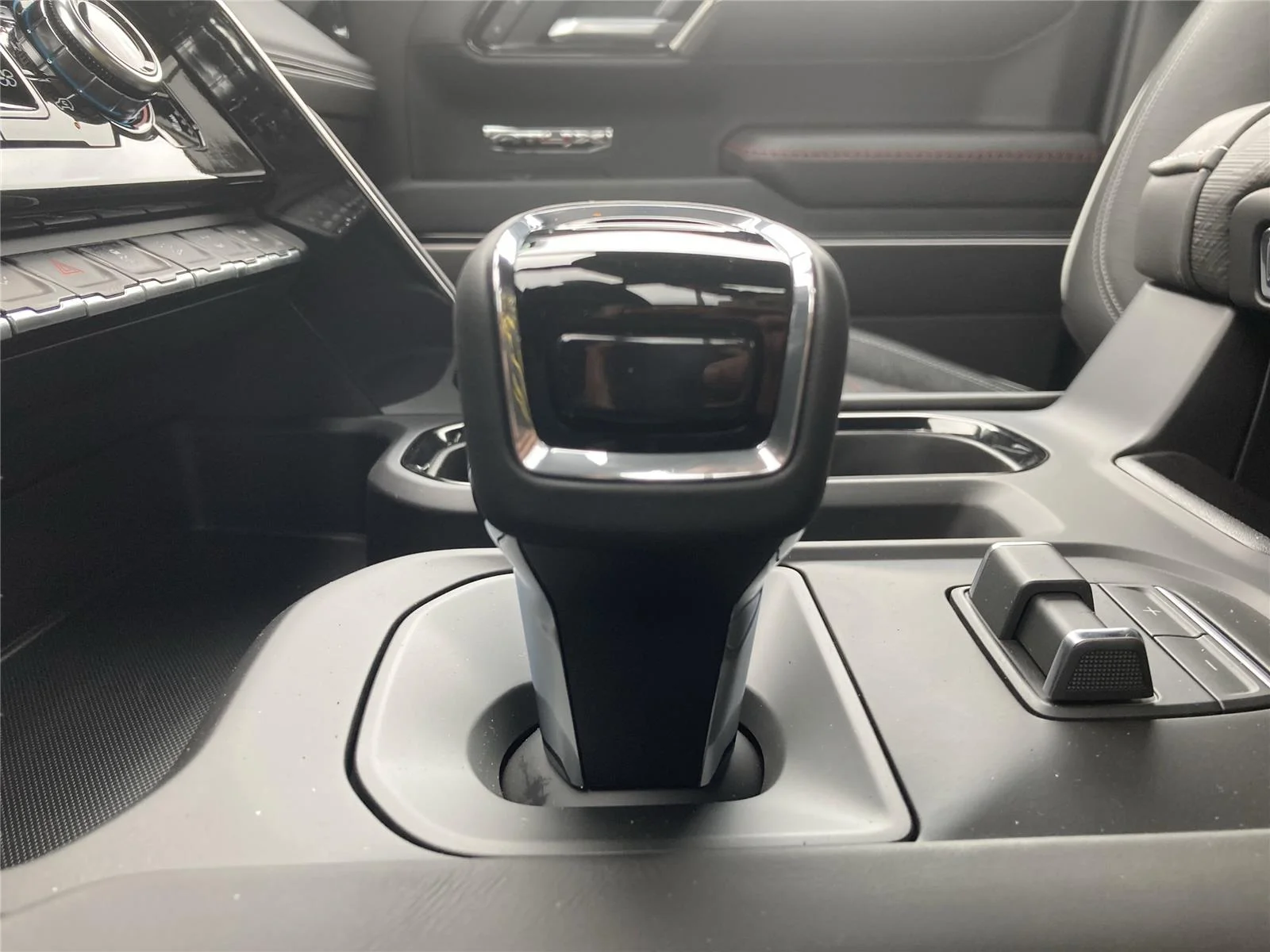 New 2026 Onyx Black GMC AT4X image 31