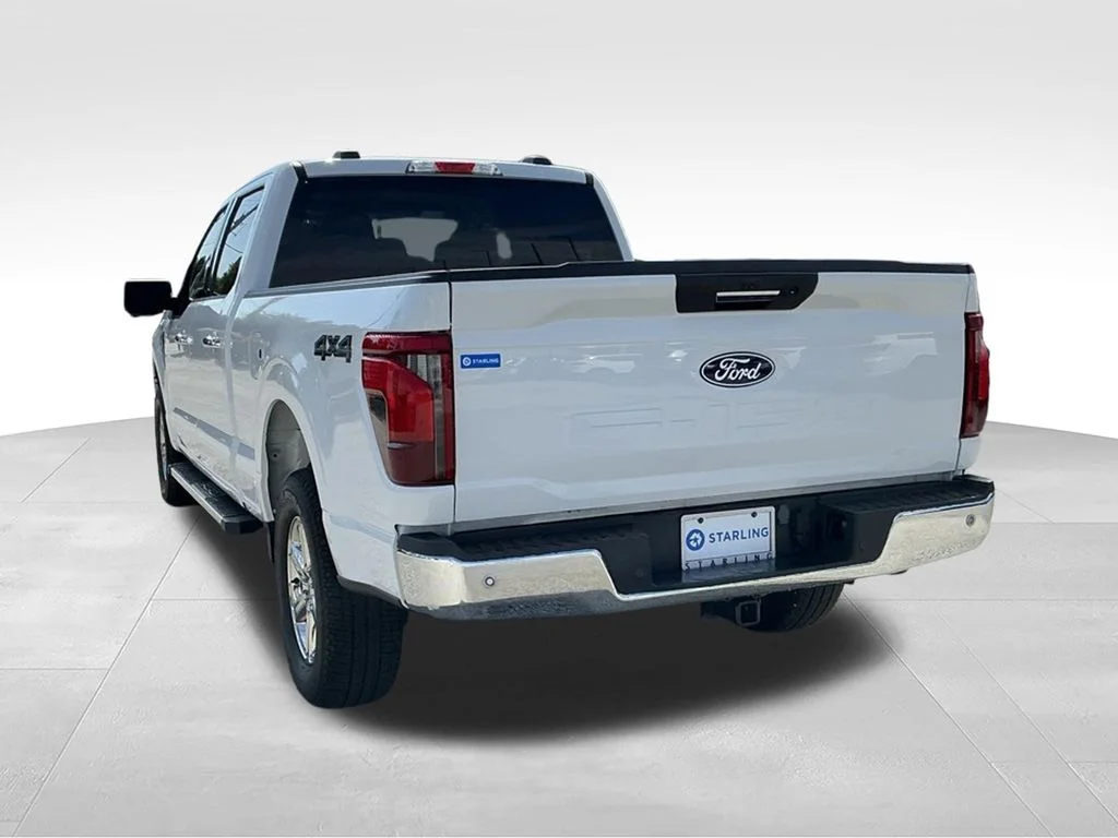 Used 2024  Ford XLT image 4