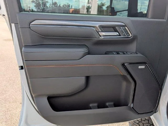 Used 2024 Summit White GMC AT4 image 10