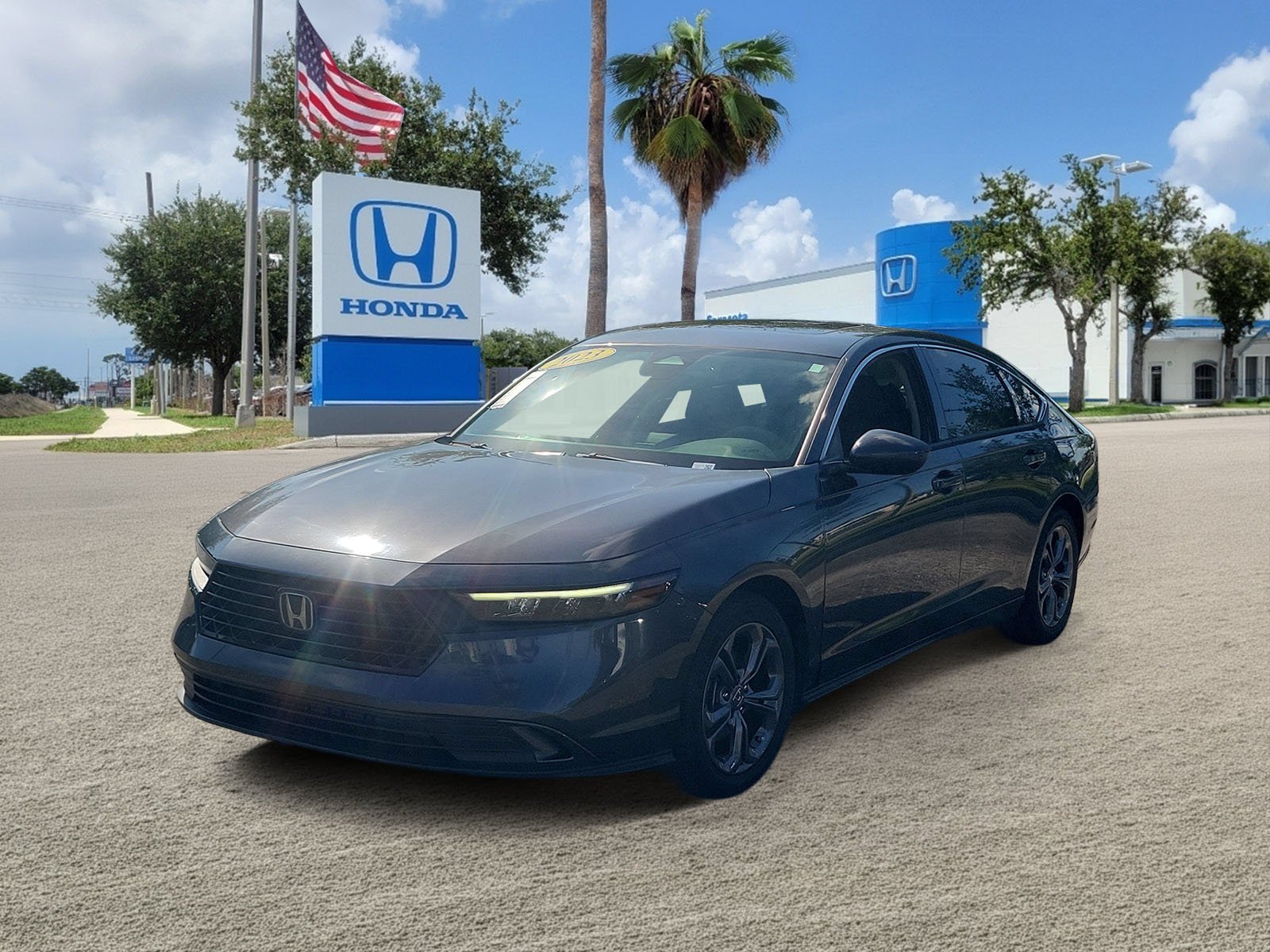 Used 2023 Crystal Black Pearl Honda EX image 4