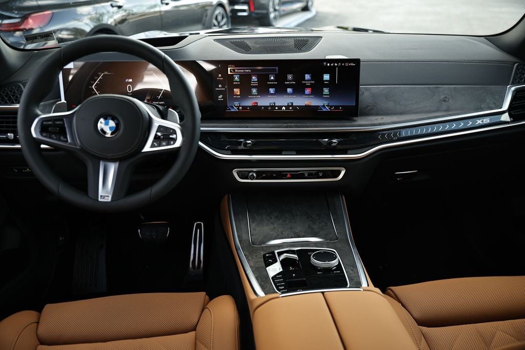 New 2026 Carbon Black BMW xDrive40i image 29
