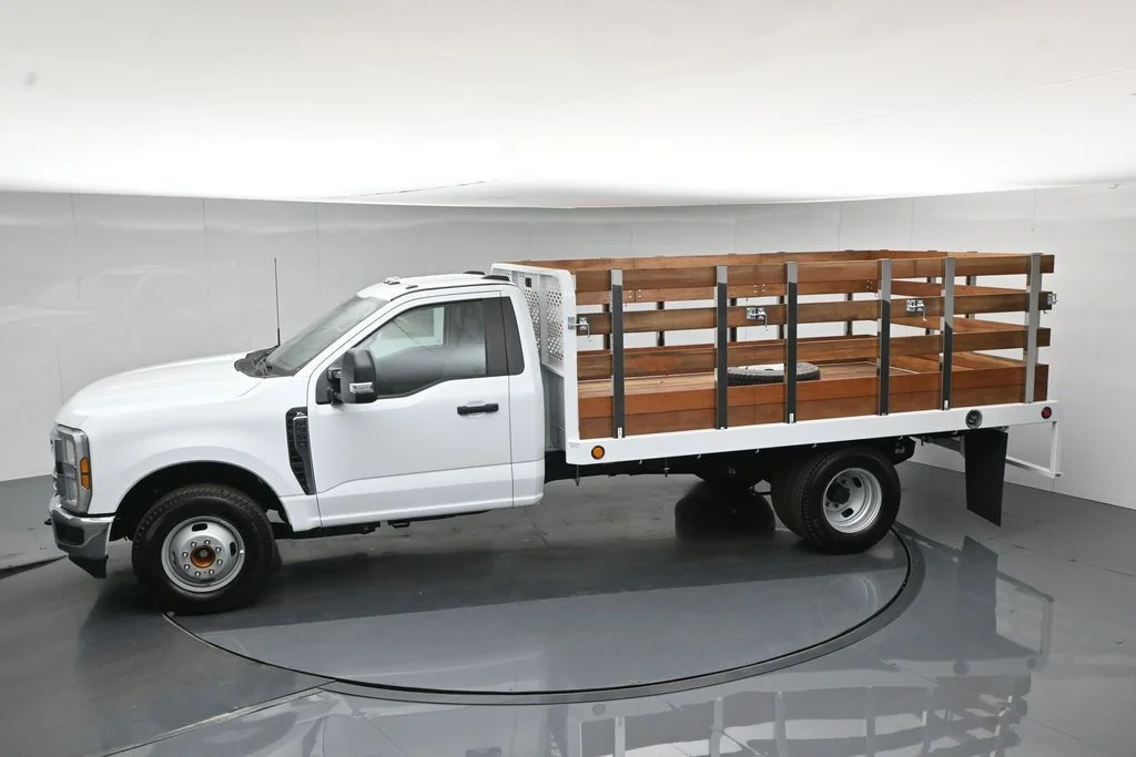 New 2026 White Ford XL image 38