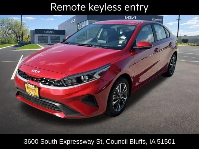 Used 2023 Red Kia LXS image 13