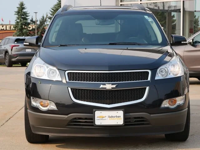 Used 2012 Chevrolet Traverse 2LT with VIN 1GNKVJED0CJ386842 for sale in Eden Prairie, Minnesota