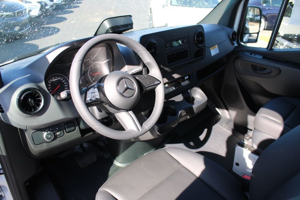 New 2026 Arctic White Mercedes-Benz Cargo 170 WB image 2