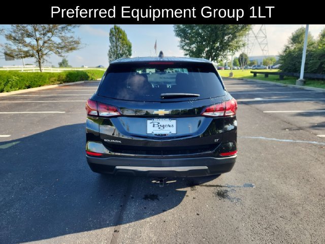 Used 2022 MOSAIC BLACK METALLIC Chevrolet LT image 9
