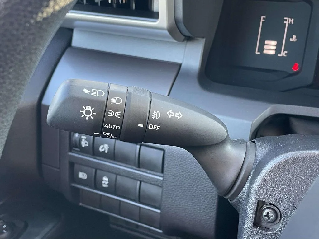 2026 Toyota Tacoma SR5 - Photo 12