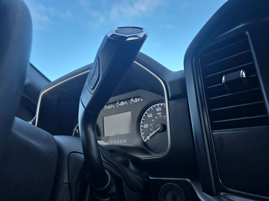 Used 2022 Silver Ford XL image 16