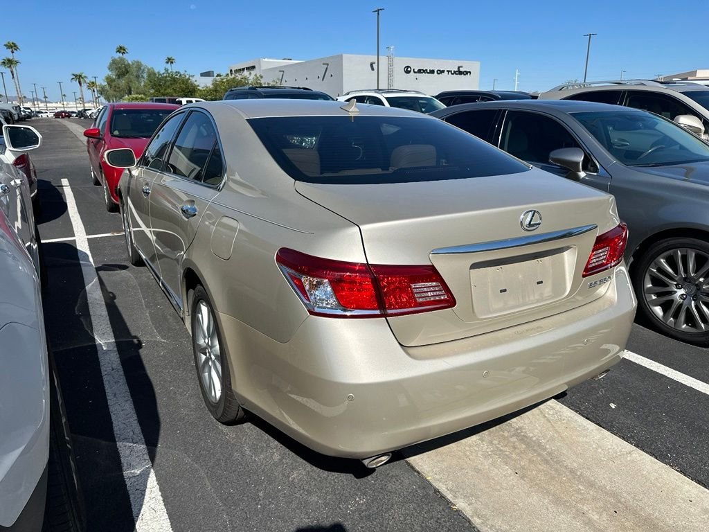 Used 2011 Beige Lexus 350 image 2