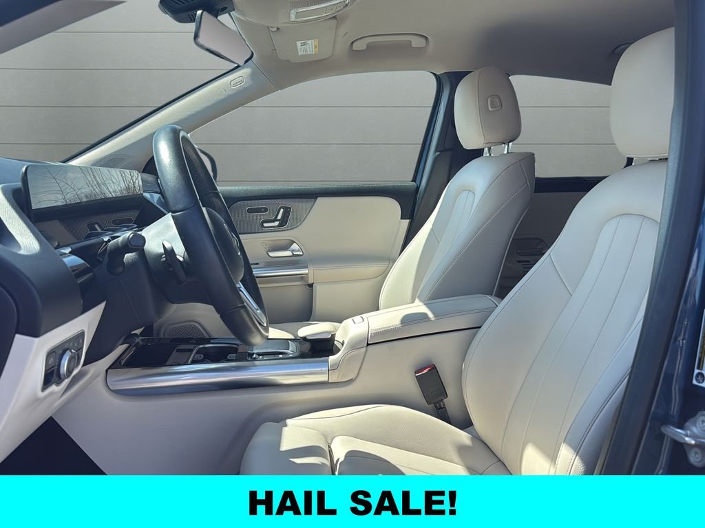 Used 2022 Blue Mercedes-Benz GLA 250 image 10