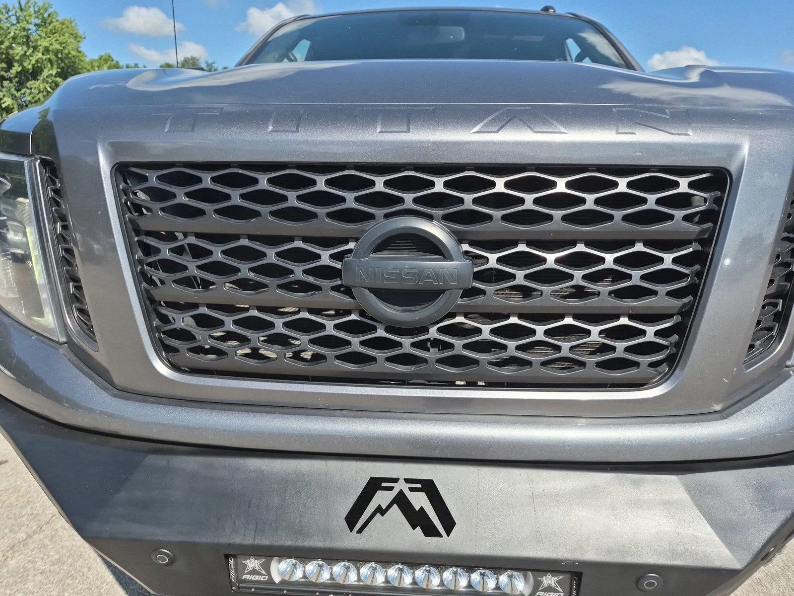 Used 2019 Gun Metallic Nissan SV image 14