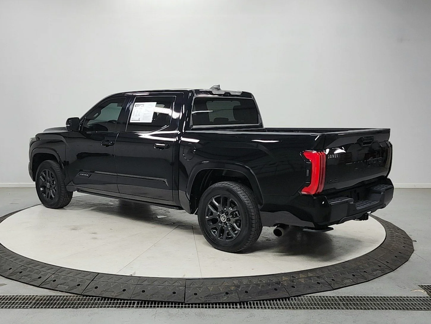 Used 2024 Black Toyota Platinum image 5