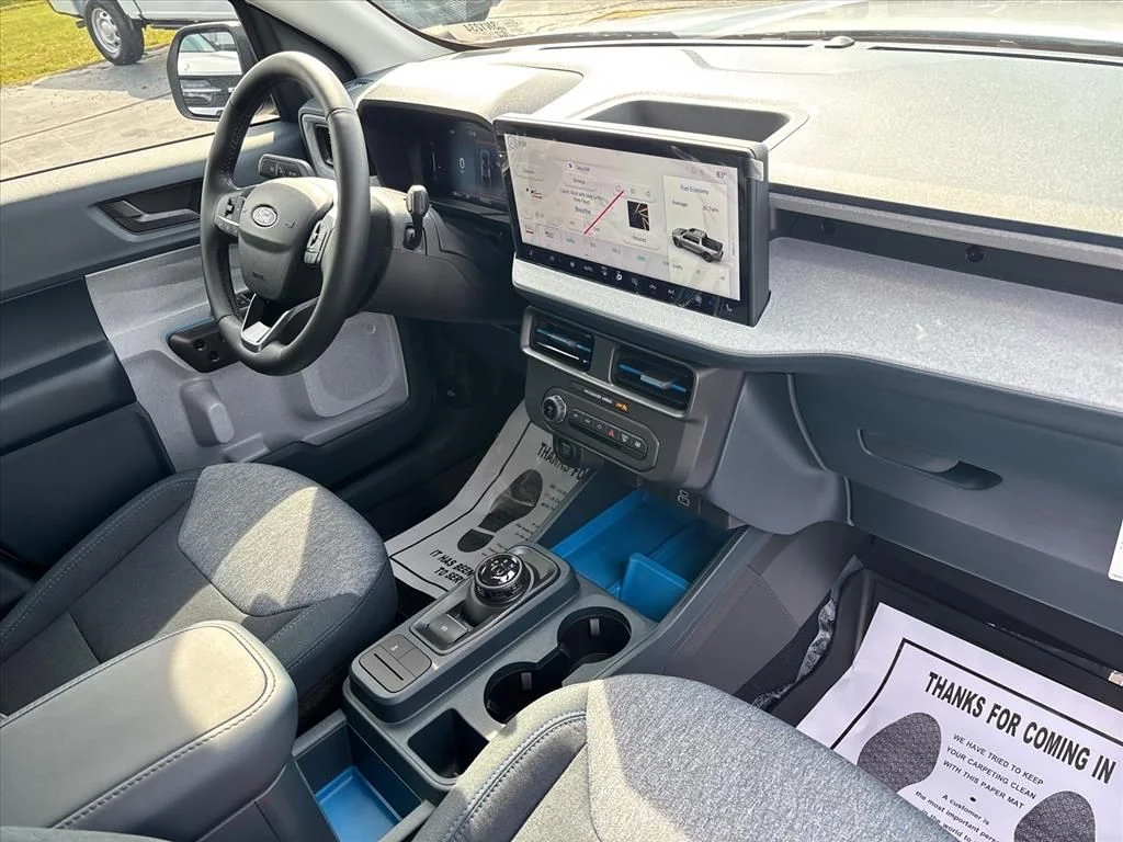 2026 Ford Maverick XLT - Photo 12