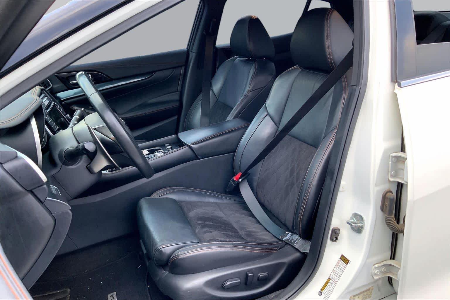 Pre-Owned 2021 Nissan Maxima SR