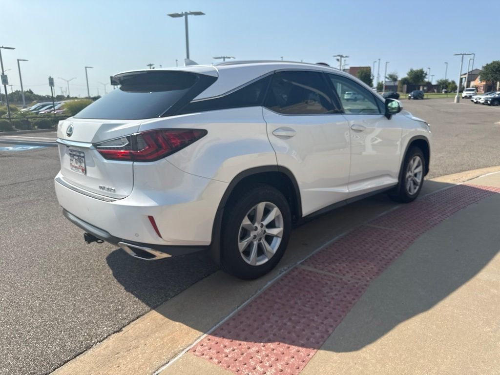Used 2017 White Lexus 350 image 3