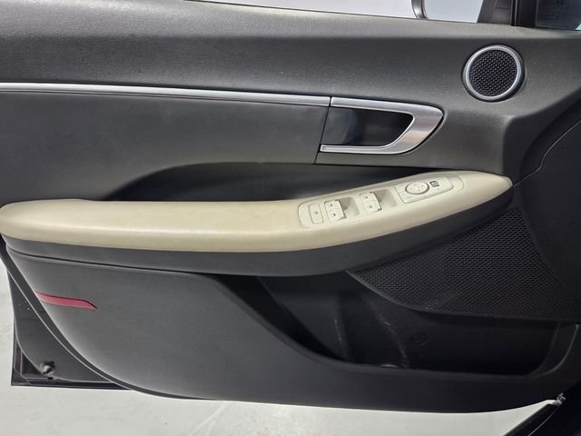 Used 2023 Black Hyundai SEL image 23