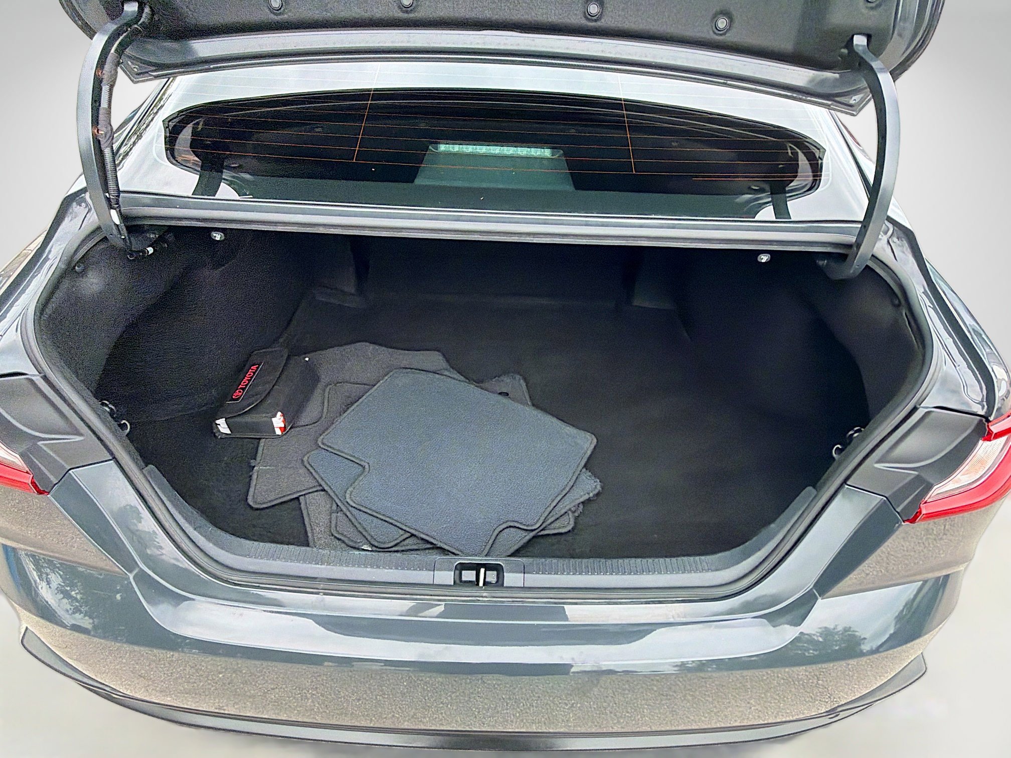 Used 2025 Underground Toyota SE image 26