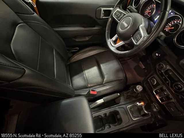 Used 2021 Yellow Jeep Unlimited Sahara Altitude image 31