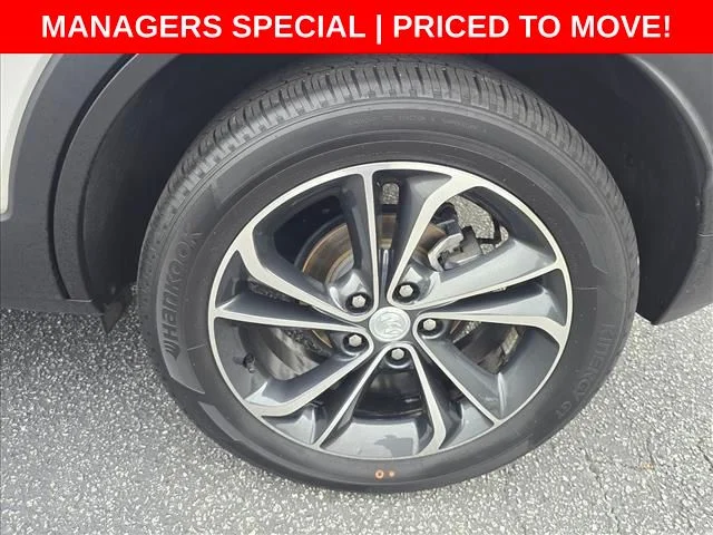 Used 2020 White Buick Select image 32
