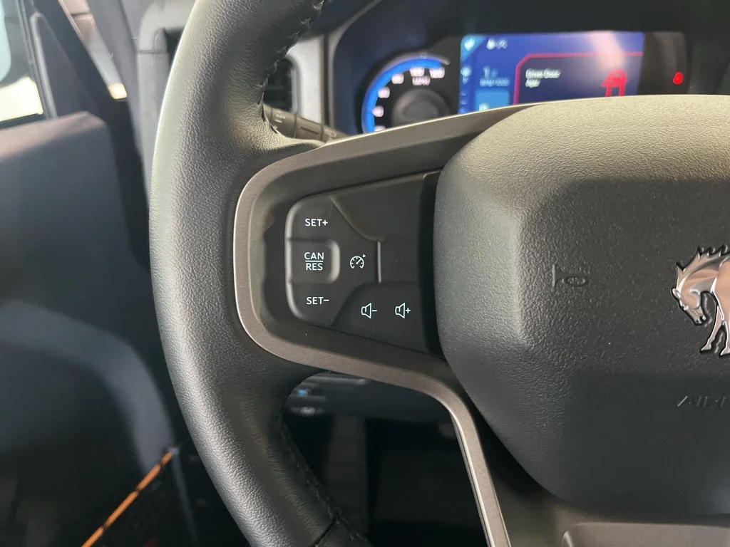 Used 2024 Gray Ford Badlands image 6