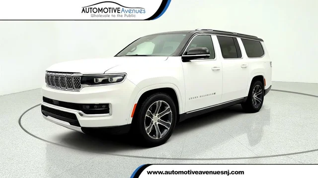 2023 Jeep Grand Wagoneer L 4x4