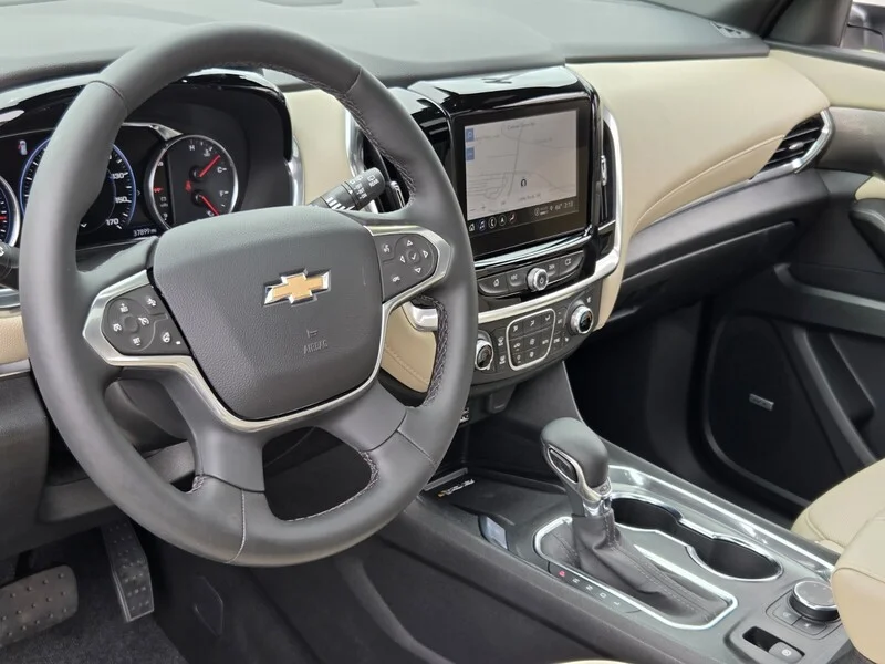 Used 2023 Iridescent Pearl Tricoat CHEVROLET AWD 4DR PREMIER image 11