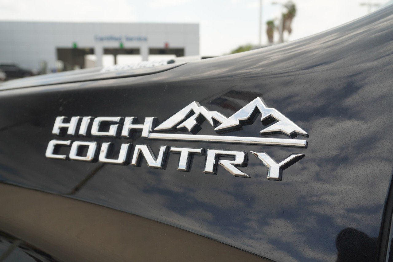 2026 Chevrolet Silverado 1500 High Country - Photo 17