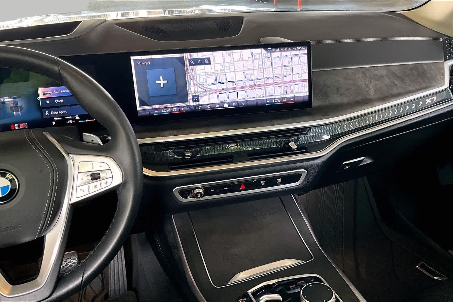 Used 2025 Black Sapphire Metallic BMW xDrive40i image 6
