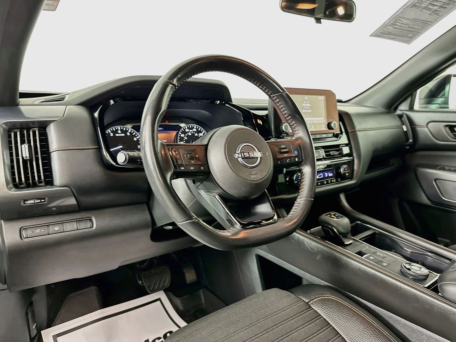 Used 2024 Super Black Nissan Rock Creek image 10
