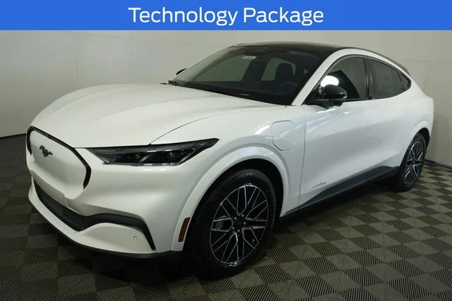 New 2026 Star White Metallic Tri-coat Ford Premium image 7