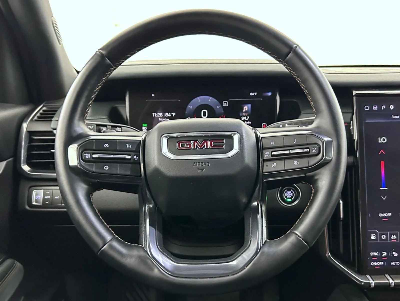 Used 2025 White GMC AT4 image 11